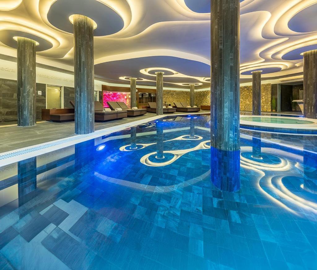 Pure Salt Port Adriano - Adults Only Hotel Santa Ponsa Exterior foto